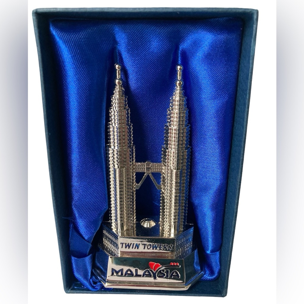 Malaysia Twin Towers Metal Souvenir 4.75" Decoration with Original Box